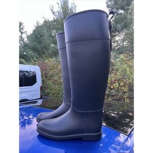 Authentic Burberry London Tall Riding Boots/Gumboots - Black. Size 38